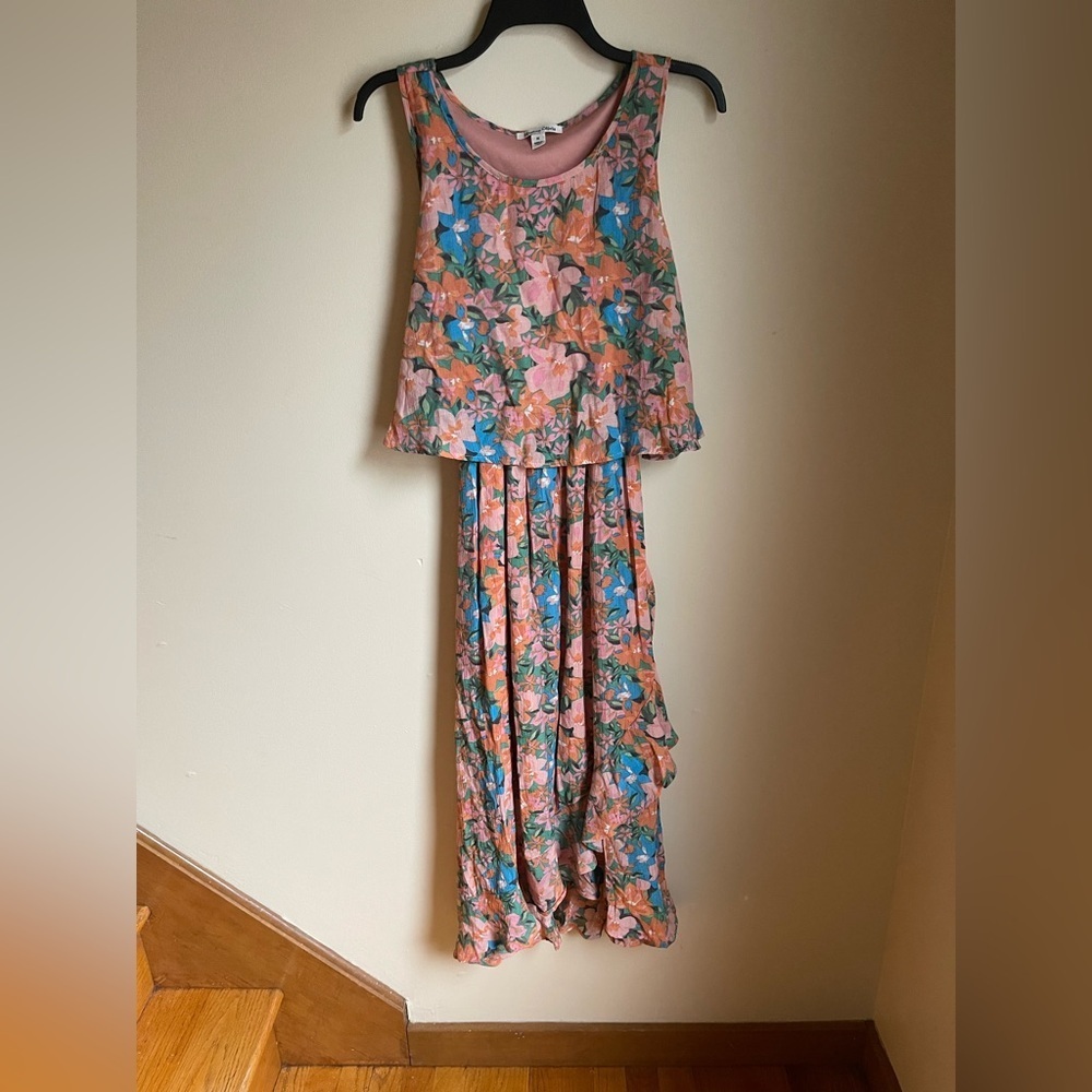 Marissa Olivia Beautiful Ruffle Flowy Maxi Dress Size Medium - Picture 2 of 5